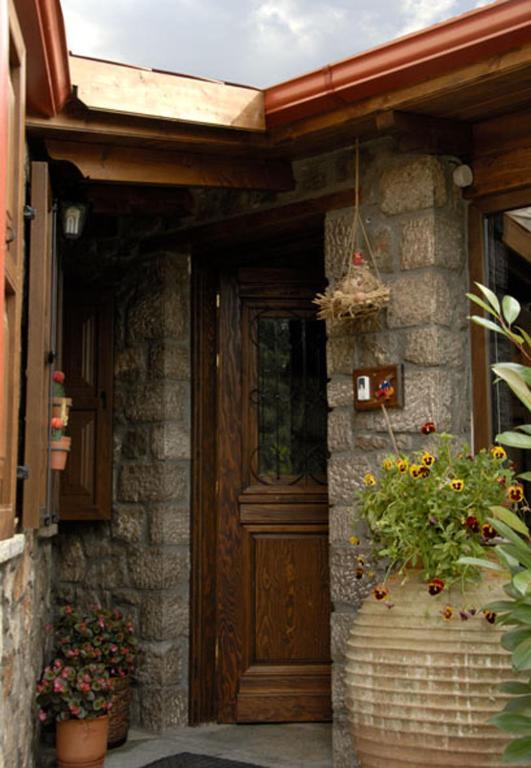 Dryas Guesthouse Polydrossos Eksteriør bilde